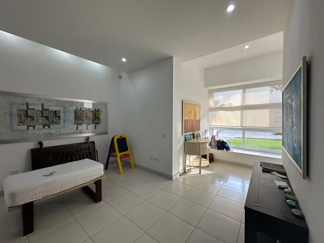 Se Renta Casa en Las Colinas - Imagen 13