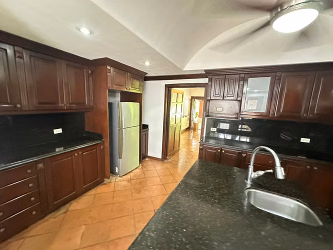 Casa Colonial en Las Colinas - Imagen 19