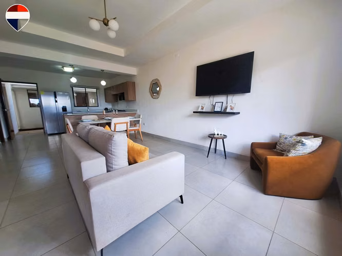 Casas Modernas en Residencial La Paz
