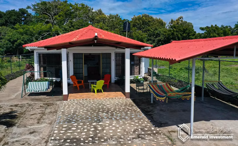 Charming 2 Bedroom Lakefront House in Rivas, Nicaragua - Imagen 3