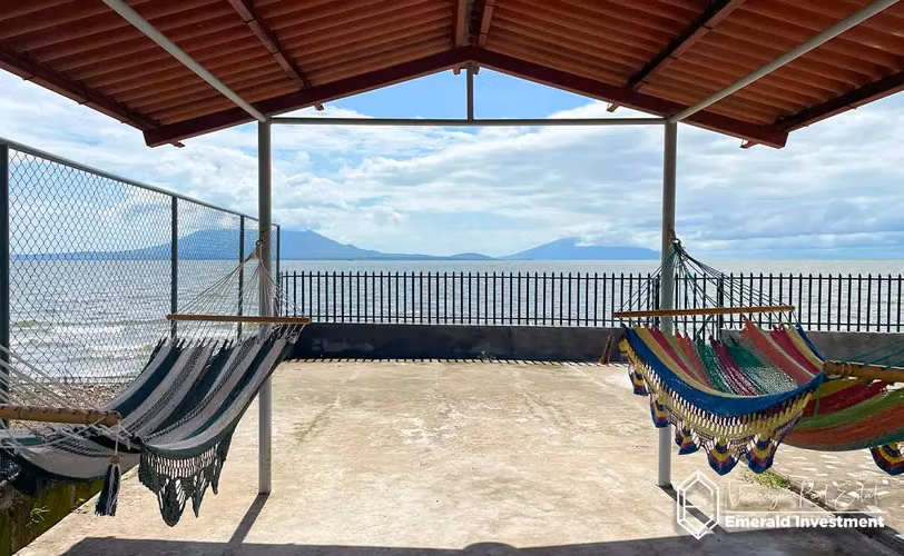 Charming 2 Bedroom Lakefront House in Rivas, Nicaragua - Imagen 8