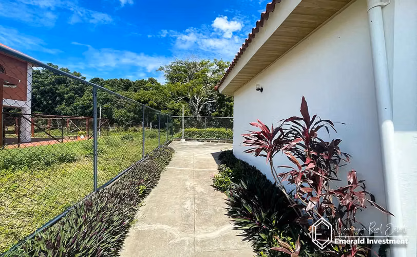 Charming 2 Bedroom Lakefront House in Rivas, Nicaragua - Imagen 6