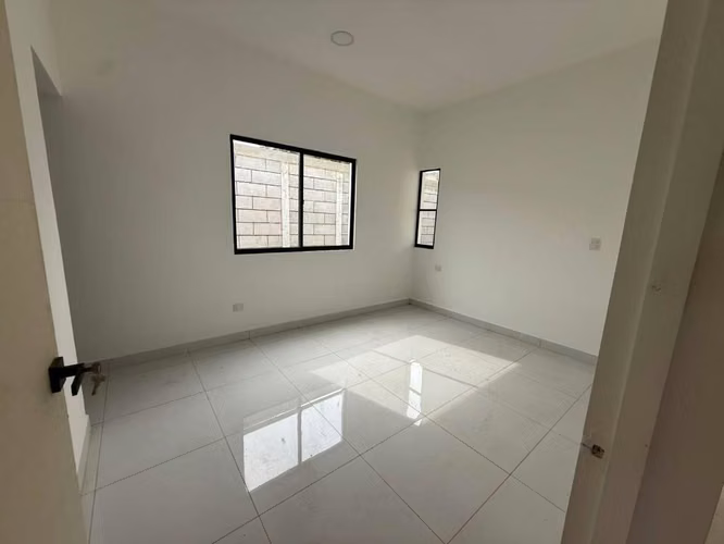 Casa Nueva en Venta – Colinas de Santa Cruz!  U$159,000.