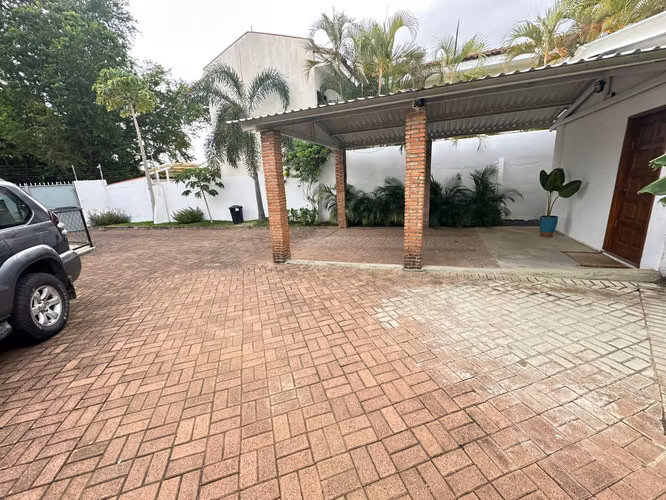 Propiedad en Altos de Santo Domingo – En Venta
