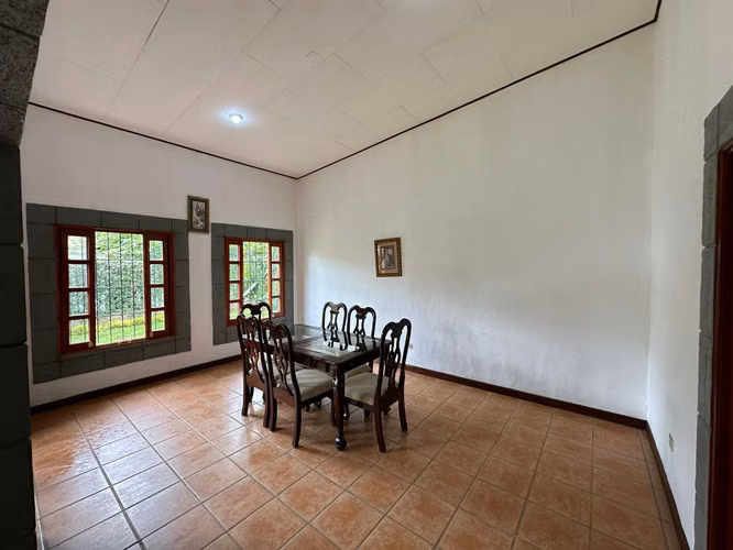 Casa en Venta – Santo Domingo, Managua