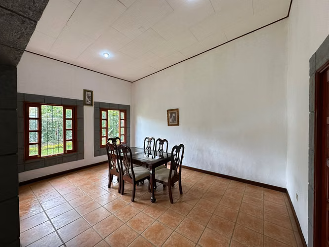 Casa en Venta – Santo Domingo, Managua