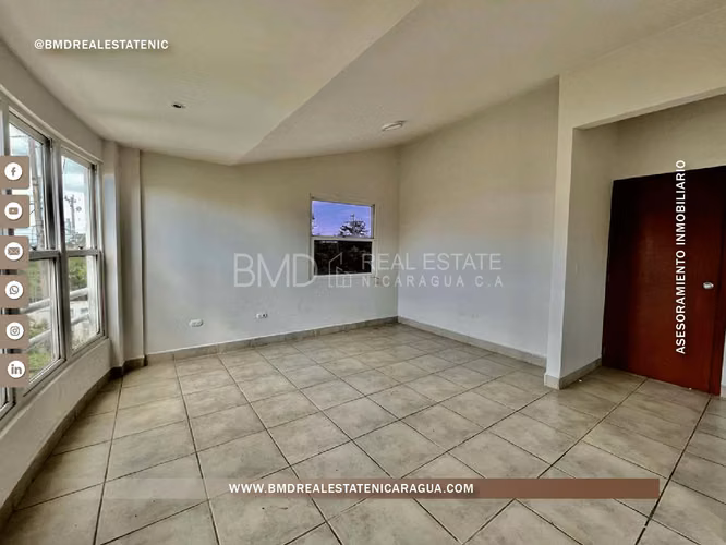 Venta en el corazón de Villa Fontana, dentro de un condominio privado KG