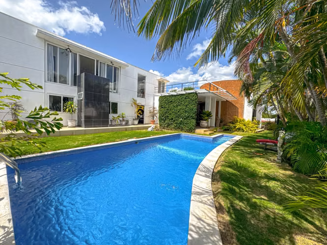 Venta de Casa – Altos de Villa Fontana Sur