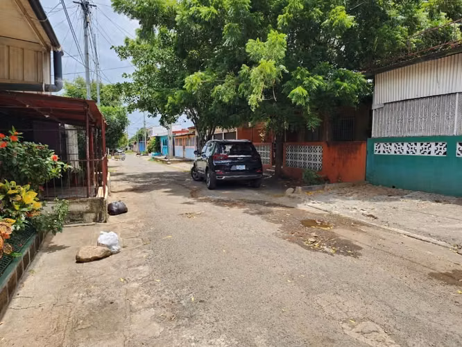 Venta de casa Batahola Norte