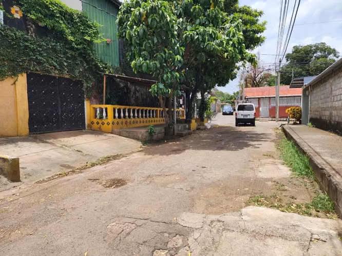 Venta de casa Batahola Norte