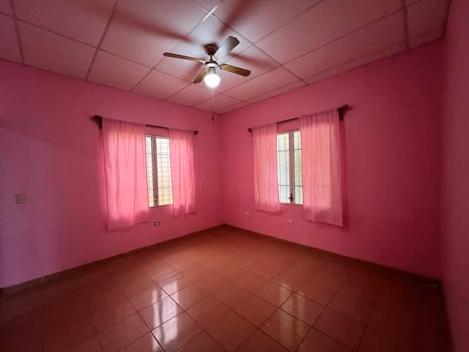 Se Vende Hermosa Quinta en el km 21 Carretera a Masaya. Amplio terreno 4,534 vr².