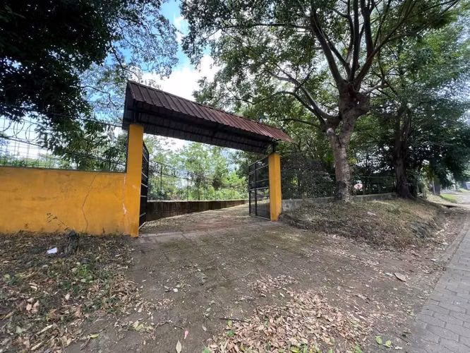 Se Vende Hermosa Quinta en el km 21 Carretera a Masaya. Amplio terreno 4,534 vr².