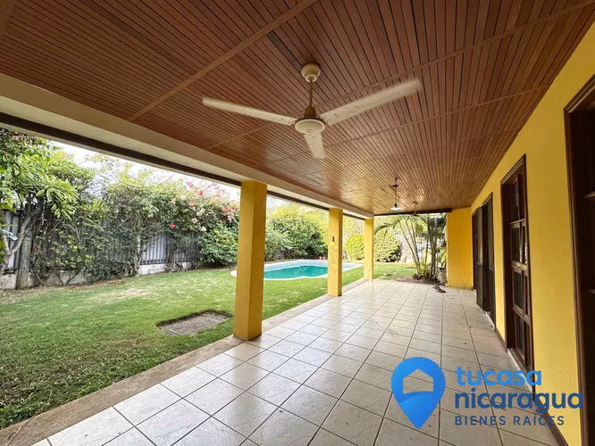 las cumbres condominio casa con piscina