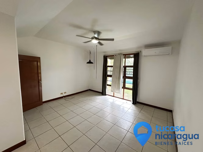 las cumbres condominio casa con piscina