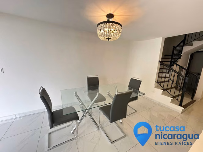 rento casa amueblada con finos acabados