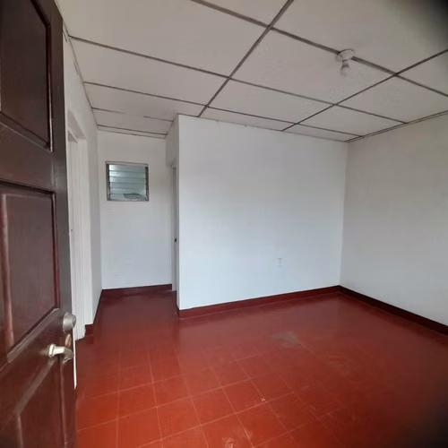 Venta de casa en Linda Vista norte - Imagen 5