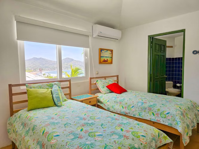 KC-Se vende Bella casa con piscina en La Talanguera San Juan del Sur