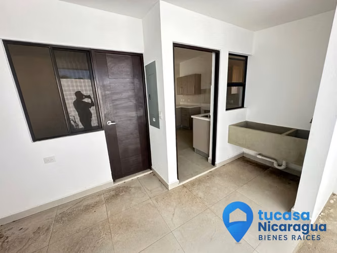 Condominio en Venta – Carretera a Masaya
