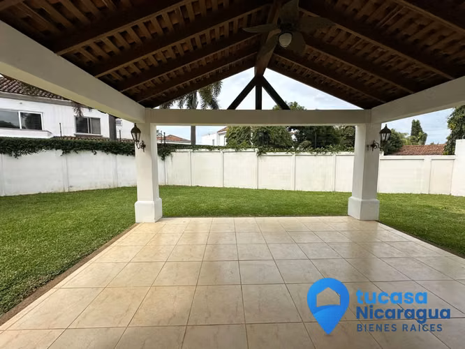 Renta de Casa en Las Colinas – Condominio Exclusivo - Imagen 7