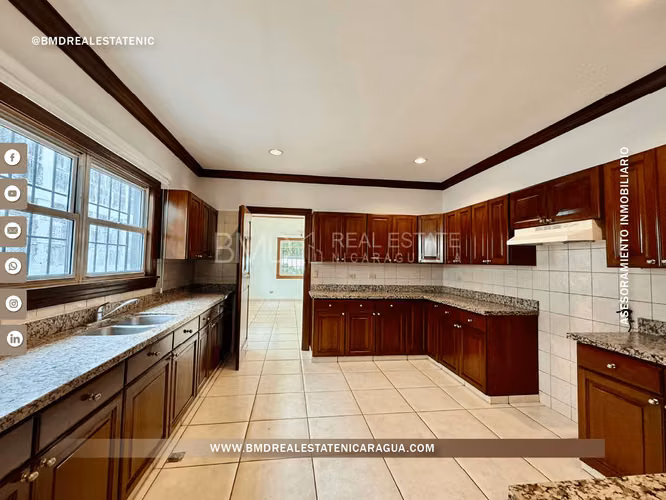 Se vende hermosa casa ubicada en La Estancia de Santo Domingo KG