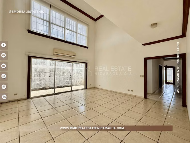 Se vende hermosa casa ubicada en La Estancia de Santo Domingo KG