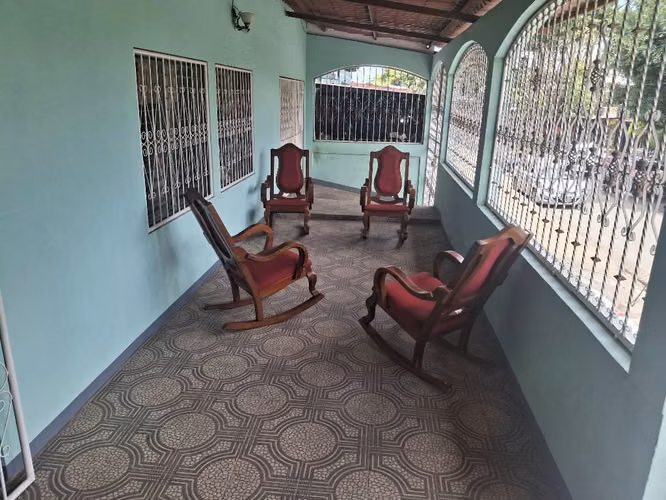 Venta de casa en Barrio La Fuente