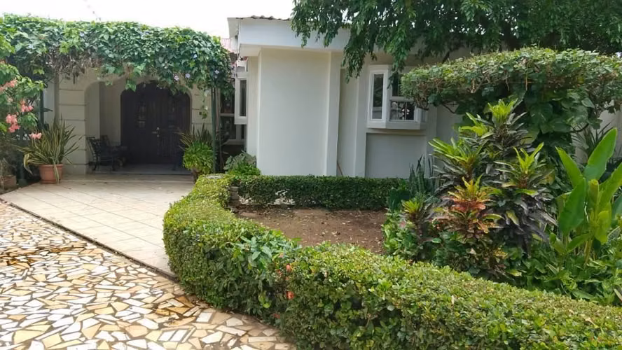 Casa en Reparto San Juan - Imagen 2