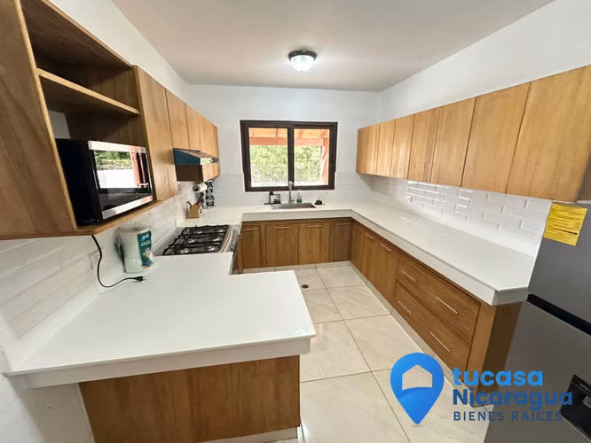 Se Alquil Casa en Santo Domingo Managua  con o sin muebles - Imagen 2