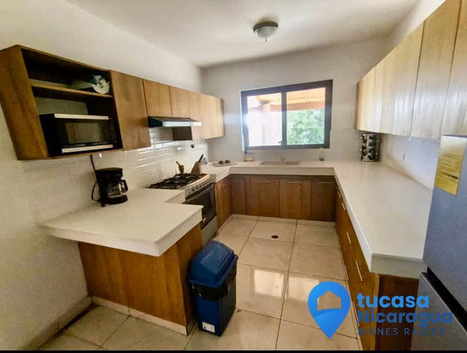 Se Alquil Casa en Santo Domingo Managua  con o sin muebles - Imagen 13