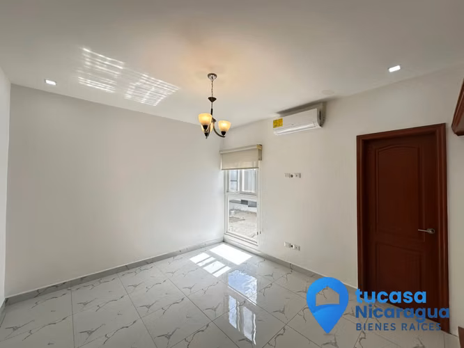Se Renta casa en las colinas de 5 habitaciones con 5 baños - Imagen 13
