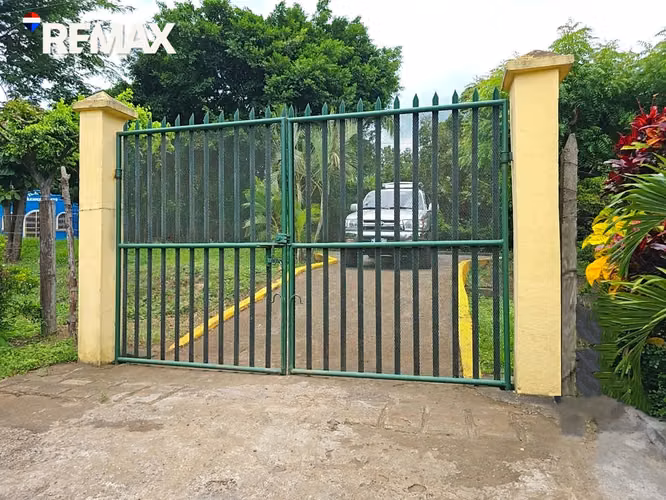 Casa Espaciosa con Terreno Grande – Oportunidad de Inversión cerca de Managua