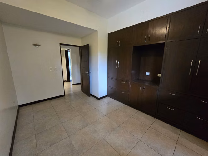 CASA EN VENTA EN CARRETERA SUR FUERA DE RESIDENCIAL KM 10.3 - Imagen 8