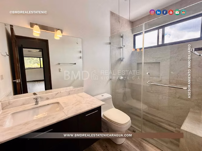Ubicada en la exclusiva Estancia de Santo Domingo KG