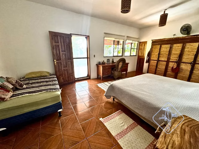 Casa en Venta en las Afueras del Este de San Juan del Sur – US$220,000 (Antes US$289,000)