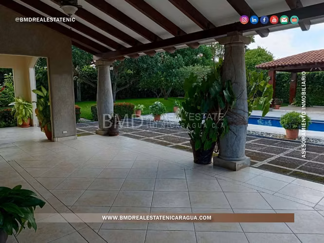 Venta de residencia en Santo Domingo, entorno natural para la familia NG