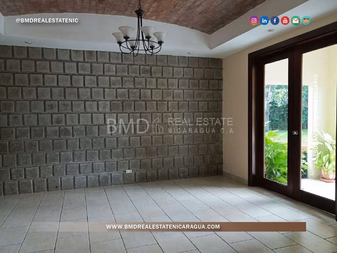 Venta de residencia en Santo Domingo, entorno natural para la familia NG