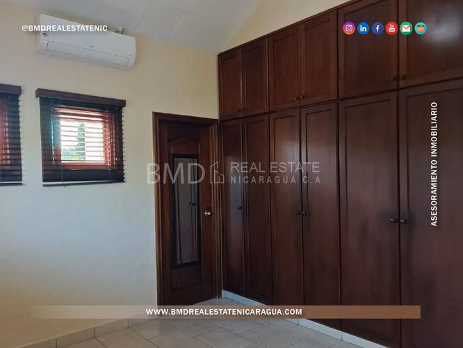 Venta de residencia en Santo Domingo, entorno natural para la familia NG