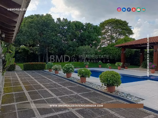 Venta de residencia en Santo Domingo, entorno natural para la familia NG