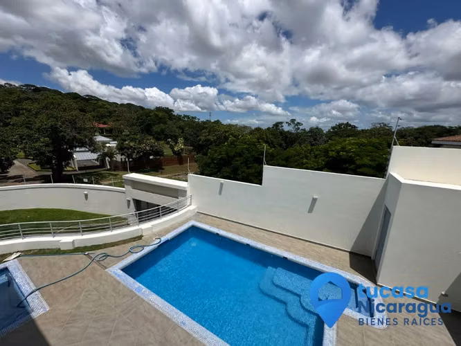 Casa en Venta – Santo Domingo, Managua