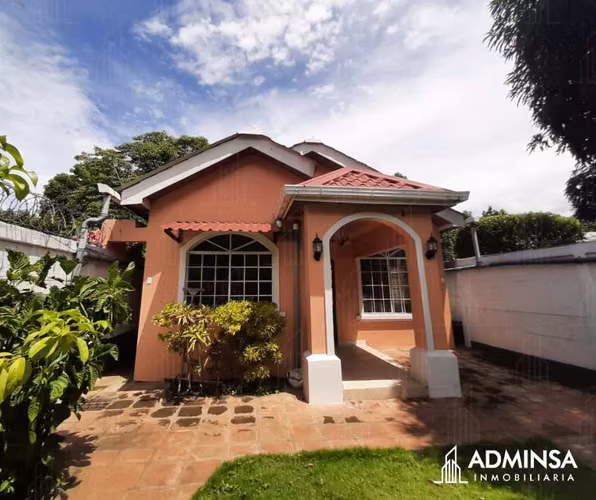 Gran Oportunidad en Nindirí: Casa con Jardín, Terraza y Precio Negociable - Imagen 2