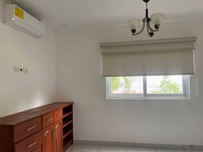 Renta de casa en Donatello - Imagen 4