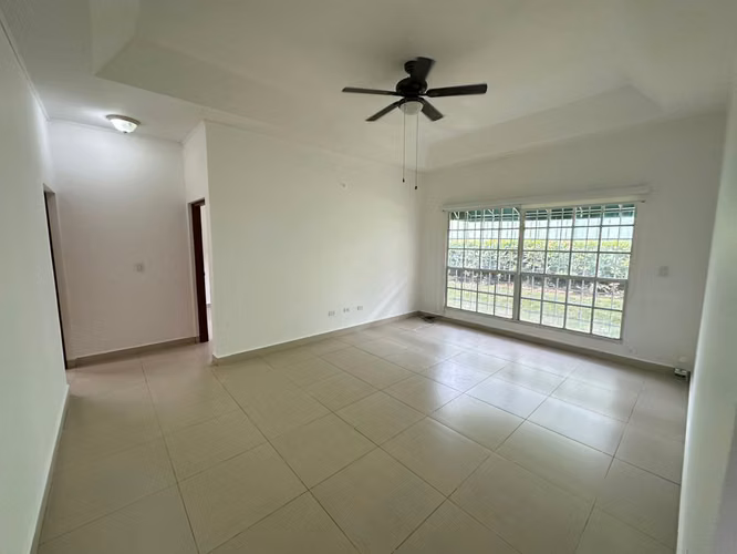 Casa con Piscina en renta en santo domingo - Imagen 4