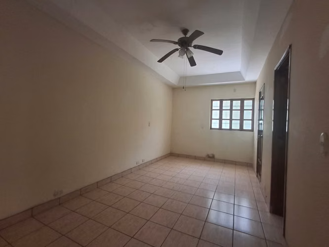 CF - Venta  de casa carretera sur