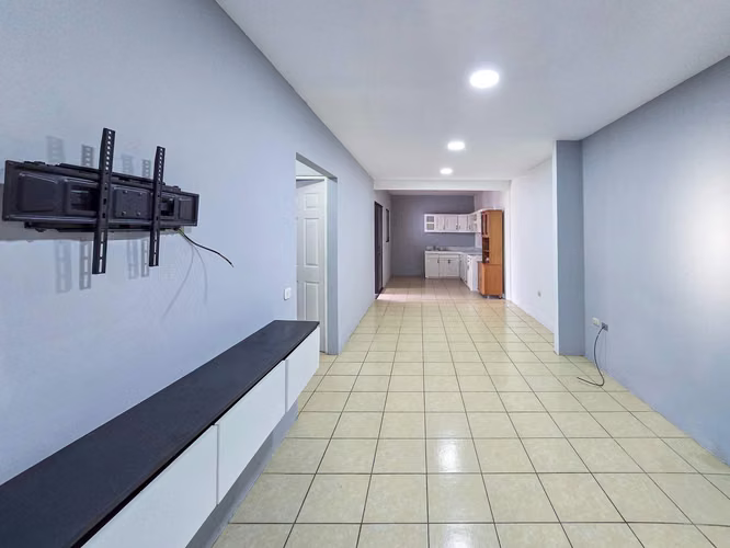 KC-Se Vende Casa Urbanización Santa Eduviges Carretera Nueva Leon