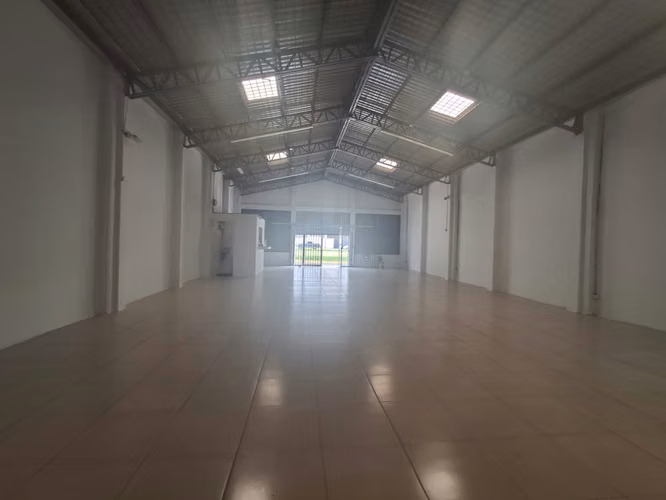 CF- Local commercial rental road north close to the pedro Juaquin Chamorro