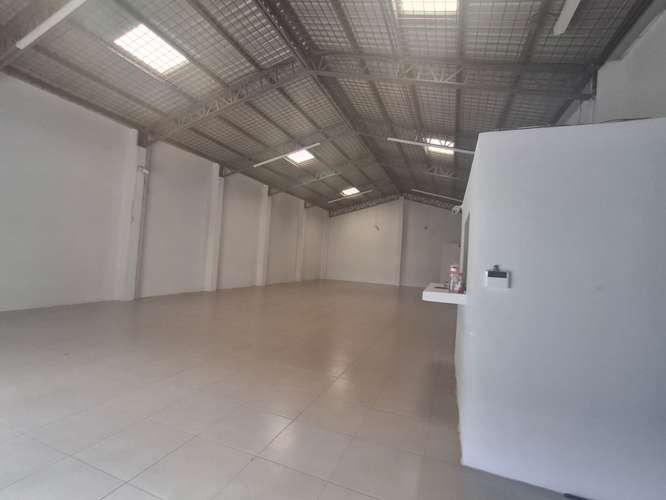 CF- Se renta local comercial carretera norte cercanias de la pedro Juaquin Chamorro - Imagen 2