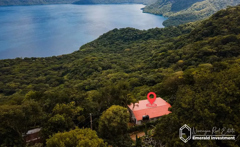 Lake Panoramic View House in Laguna de Apoyo, Nicaragua
