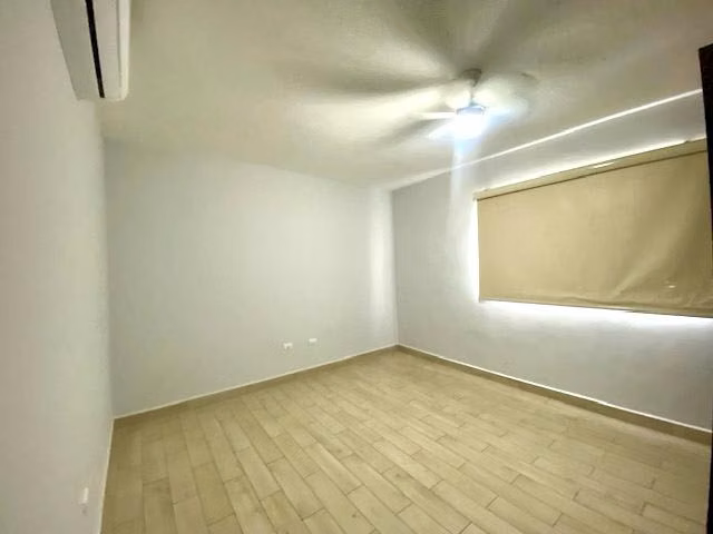 Santo Domingo casa de 5 habitaciones
