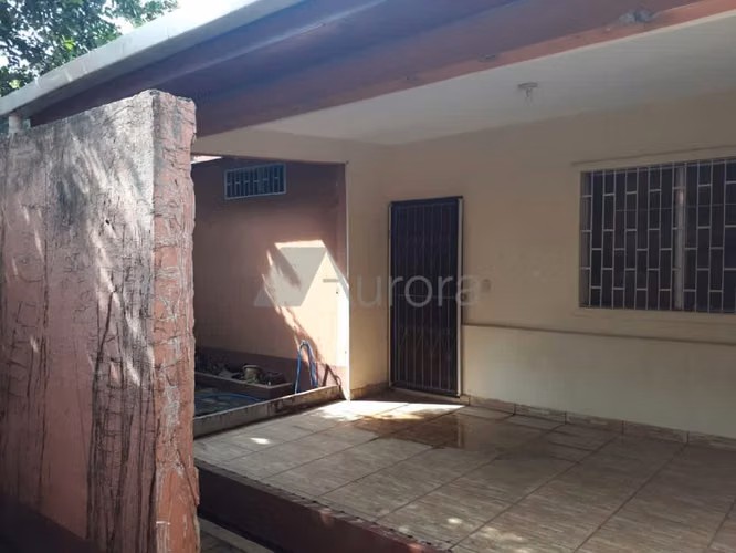 Casa en venta en calle principal de Altamira.