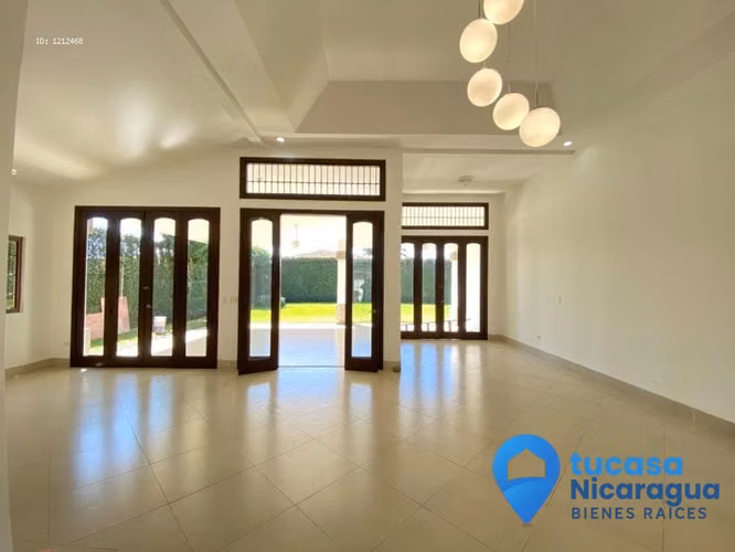 House in Rental in La Estancia de Santo Domingo - Managua